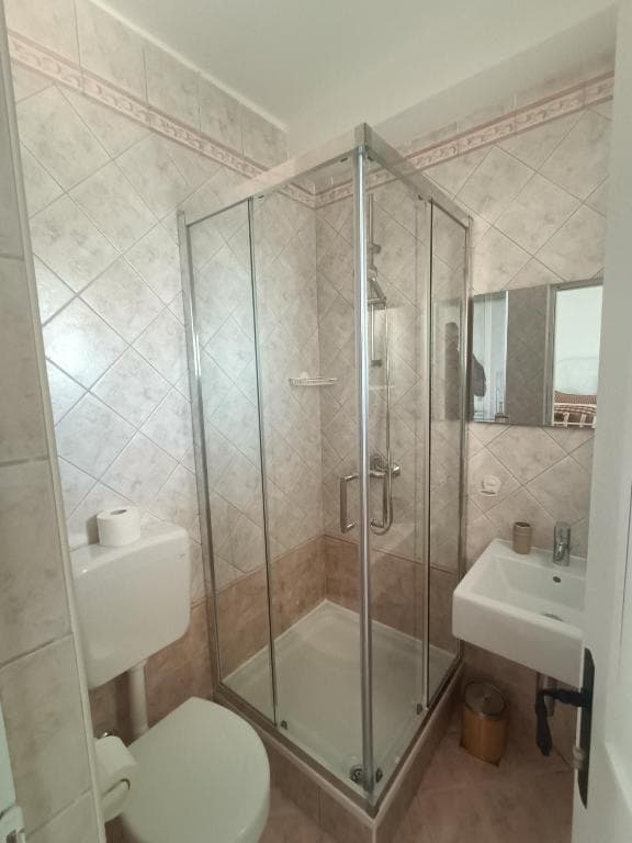Deluxe Studio Apartment with Hot Tub at Casa Valsecca in Krk - gallery image 15